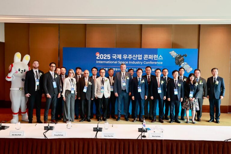 경남+국제+우주컨퍼런스+개최+(3).jpeg.middle