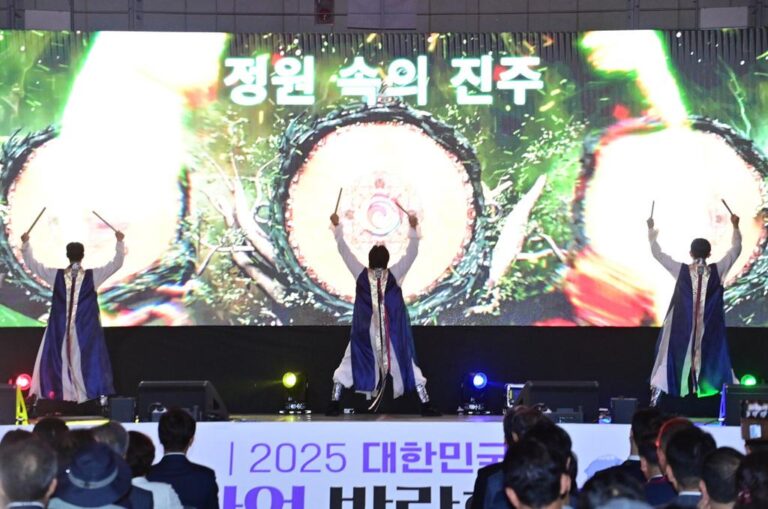 2025+대한민국+정원산업박람회+진주에서+개막식+…++박람회+시작+알려+(12).jpg.middle