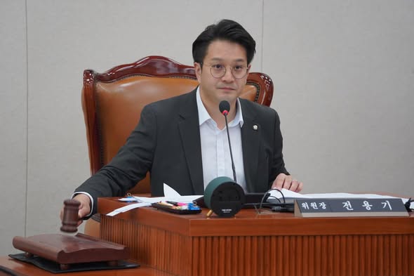 582046162_24521834290829567_5328388585014679235_n