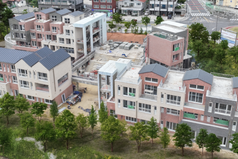 2.청년타운+건립+현장.png.middle