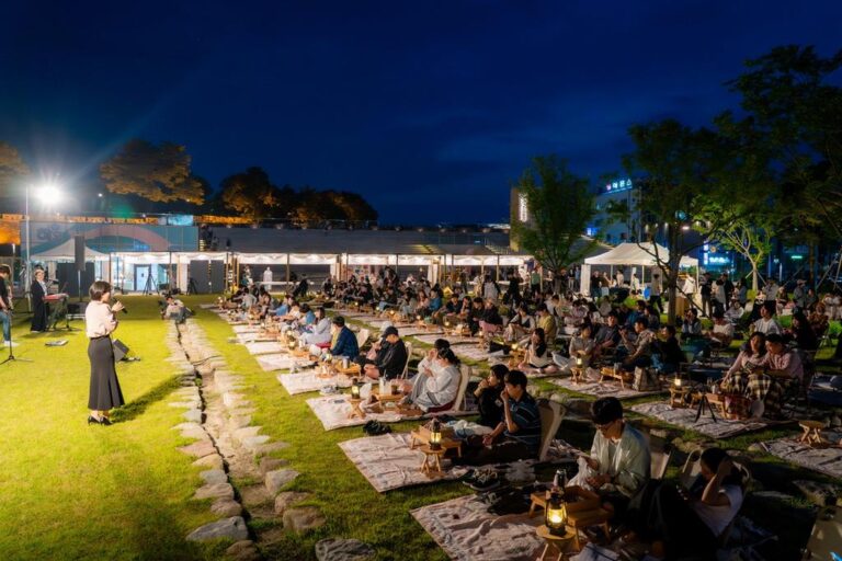 “봄이+즐거운+도시+진주”+봄철+관광객+맞이+관광+활성화+나서+-+야간관광+프로그램(남강+별밤피크닉).jpg.middle