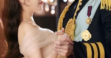 심용환, ‘21세기 대군부인’ 역사 분석… “흥미로운 문화적 실험” [천지인뉴스]