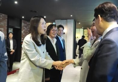 이재명 대통령 부부, ‘내 이름은’ 관람…김혜경 여사 “염혜란 팬” 화제 [천지인뉴스]