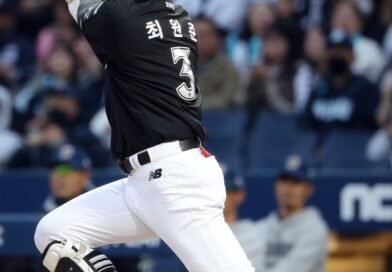 KT, 접전 끝 NC 제압…장준원 결승포로 위닝시리즈 완성 [천지인뉴스]