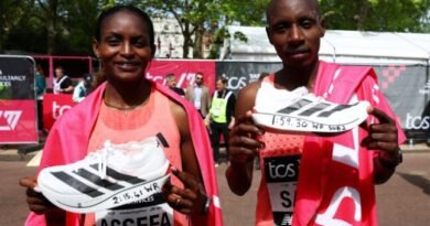 런던 마라톤 ‘서브 2’ 대기록 달성, 첨단 카본화 둘러싼 ‘기술 도핑’ 논란 재점화 [천지인뉴스]