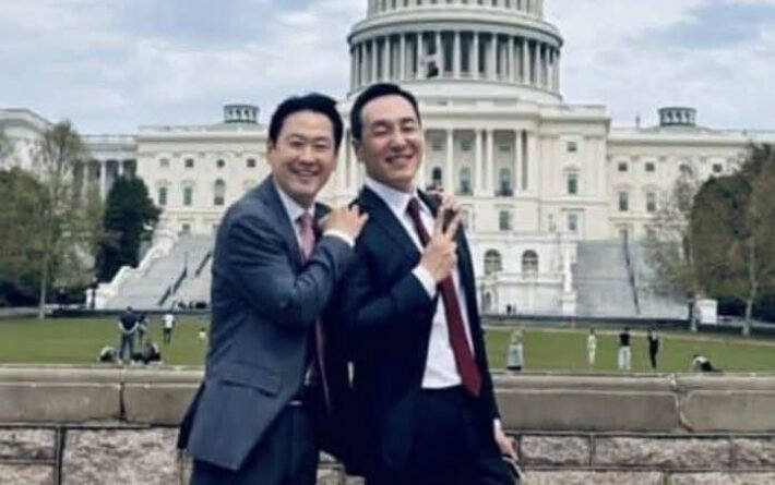 국민의힘 장동혁 대표 ‘미국 방문 사진’ 논란 확산…당내서도 “해외여행 화보냐” 비판 쇄도 [천지인뉴스]