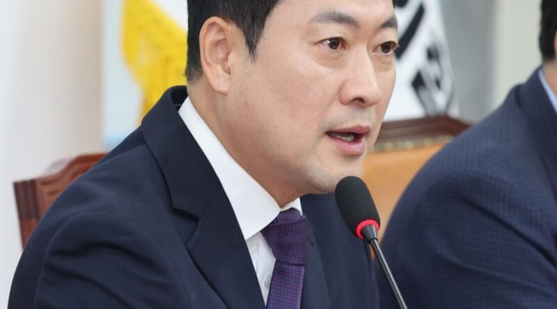 민주당 “장동혁, 극우 색깔론과 대미 굴종 정치 멈춰야” 맹비난 [천지인뉴스]
