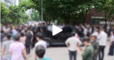송파 잠실7동 투표소 앞 오후까지 밤샘 대치 지속… ‘투표함 반출 저지’ 시위대와 선관위 충돌 [천지인뉴스]