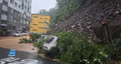 [천지인뉴스] 거제 옥포동 산사태로 1명 사망…700㎜ 넘는 폭우에 아파트 1층 덮쳐
