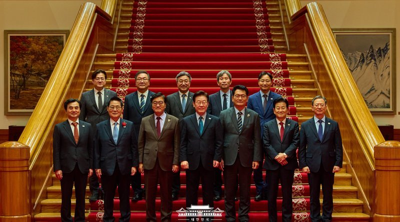 [천지인뉴스] 이재명 대통령, 민주당 5선 이상 중진들과 만찬…“개혁·민생·통합에 힘 모아달라”